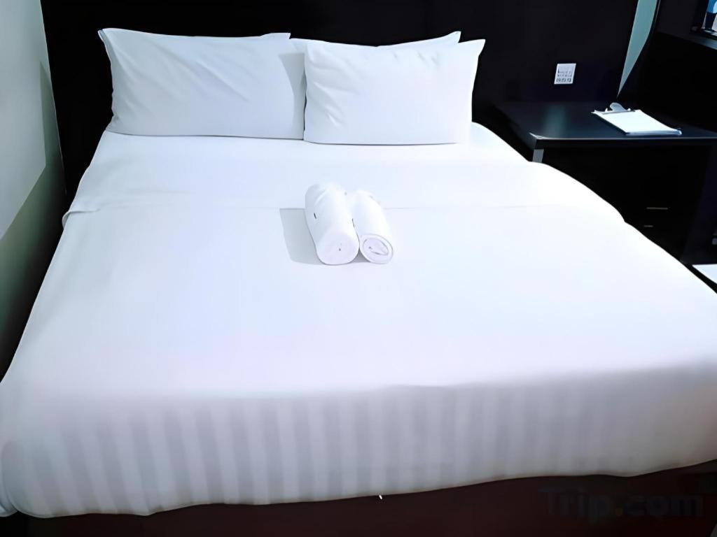 900 Inn Bintulu Exteriör bild